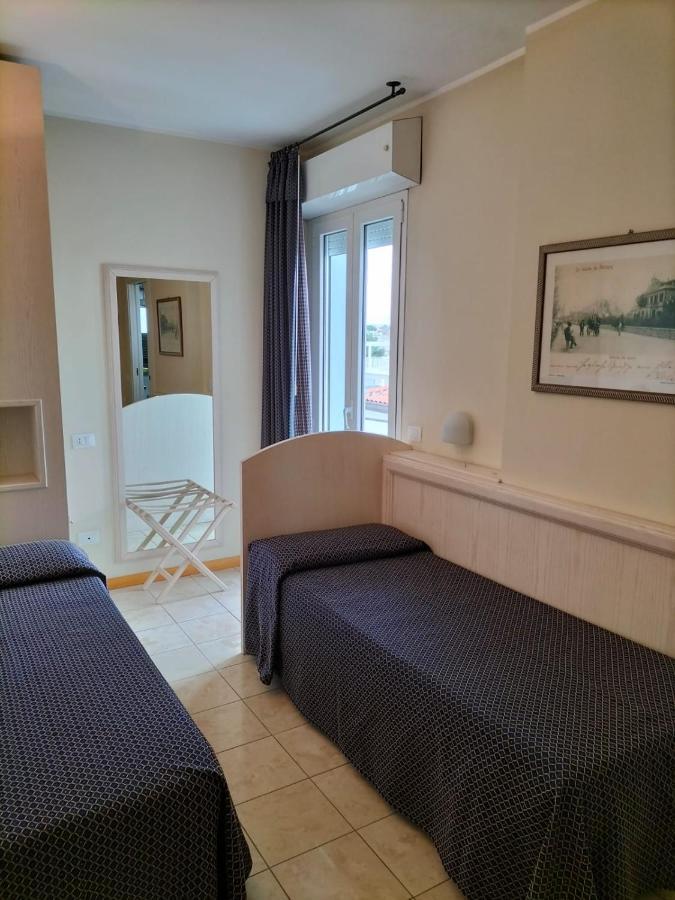 Hotel Villa Mare リッチョーネ エクステリア 写真