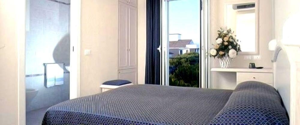 Hotel Villa Mare リッチョーネ 部屋 写真